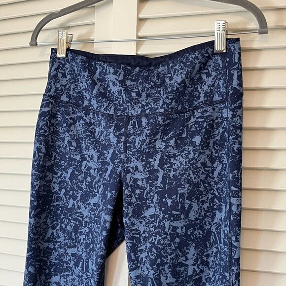 ATHLETA Midrise Navy Printed Crop Chaturanga Crop Leggings medium women - Picture 4 of 8